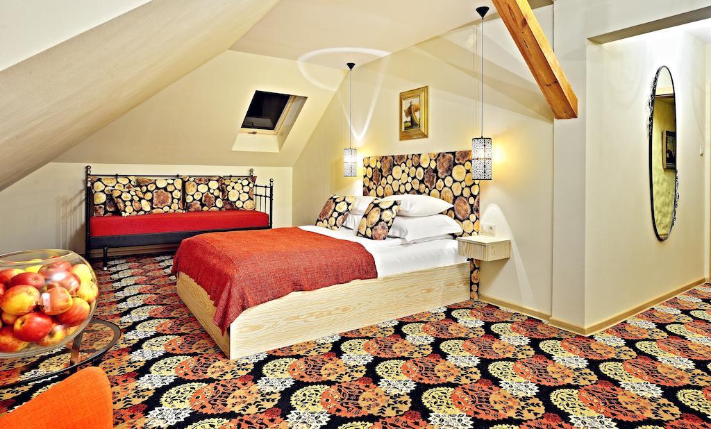 Karczma Rzym Bydgoszcz S5 Hotel Room photo