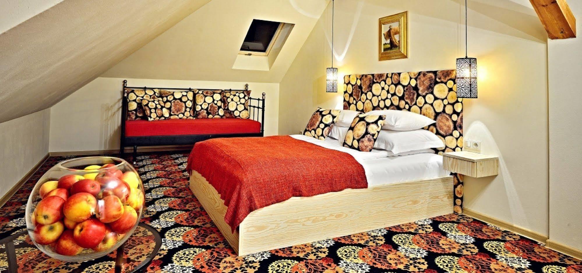 Karczma Rzym Bydgoszcz S5 Hotel Exterior photo